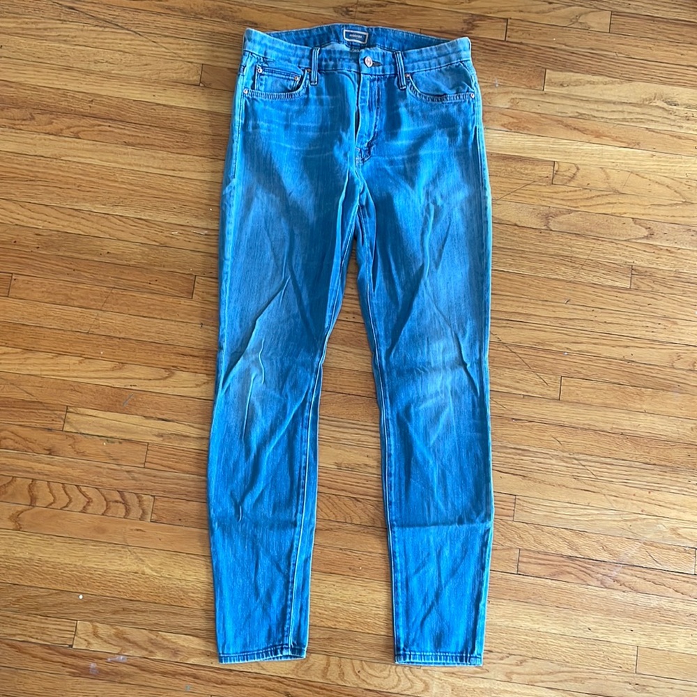 Mother jeans light wash skinny leg denim. So comfy!